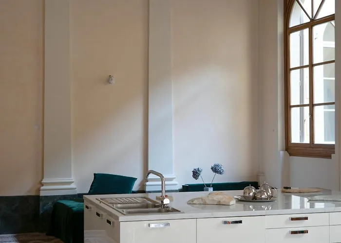 شقة Impressive Renaissance With Elevator