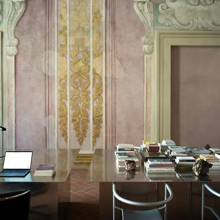 Daire Impressive Renaissance With Elevator