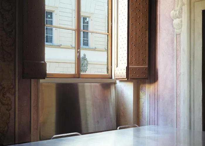 Impressive Renaissance With Elevator Daire Floransa